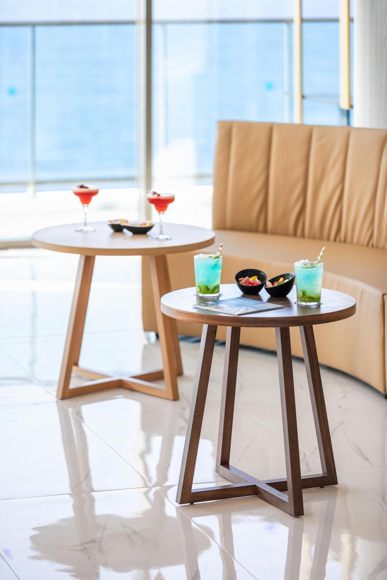 Hotel Best Semiramis Puerto de la Cruz  Exterior foto A side table