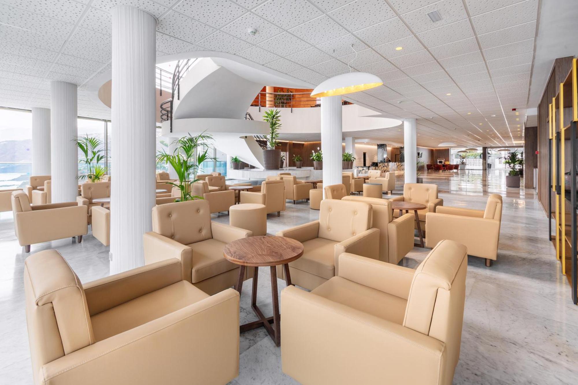 Hotel Best Semiramis Puerto de la Cruz  Exterior foto The lounge at the airport