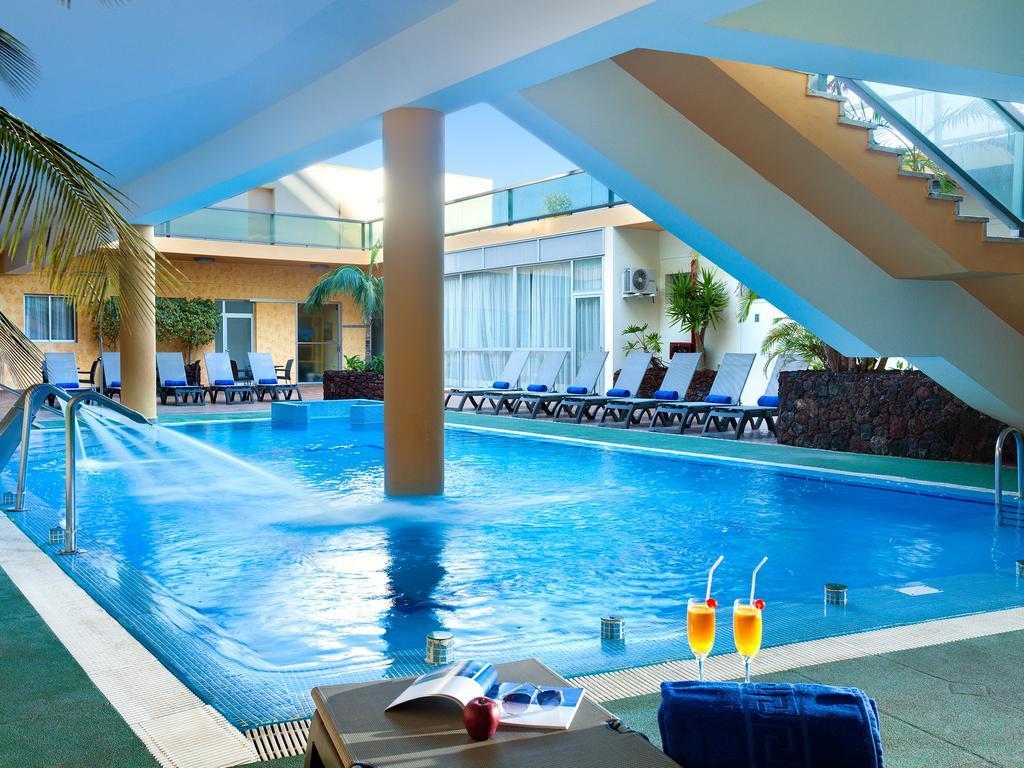 Hotel Best Semiramis Puerto de la Cruz  Exterior foto The swimming pool at the hotel